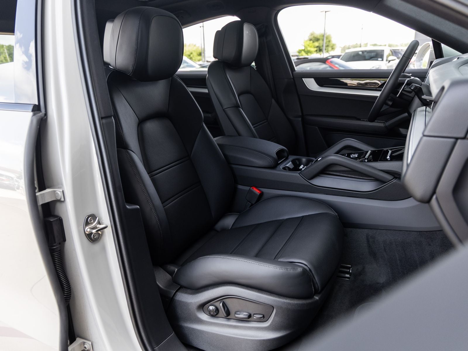 2026 Porsche Cayenne Cayenne Coupe