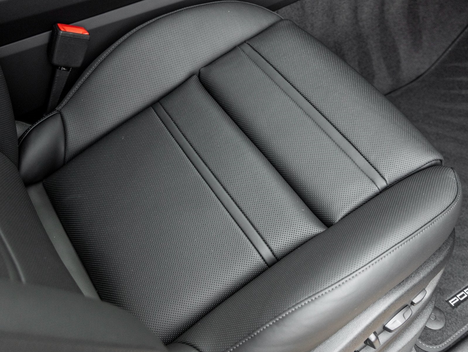 2026 Porsche Cayenne Coupe Cayenne Coupe