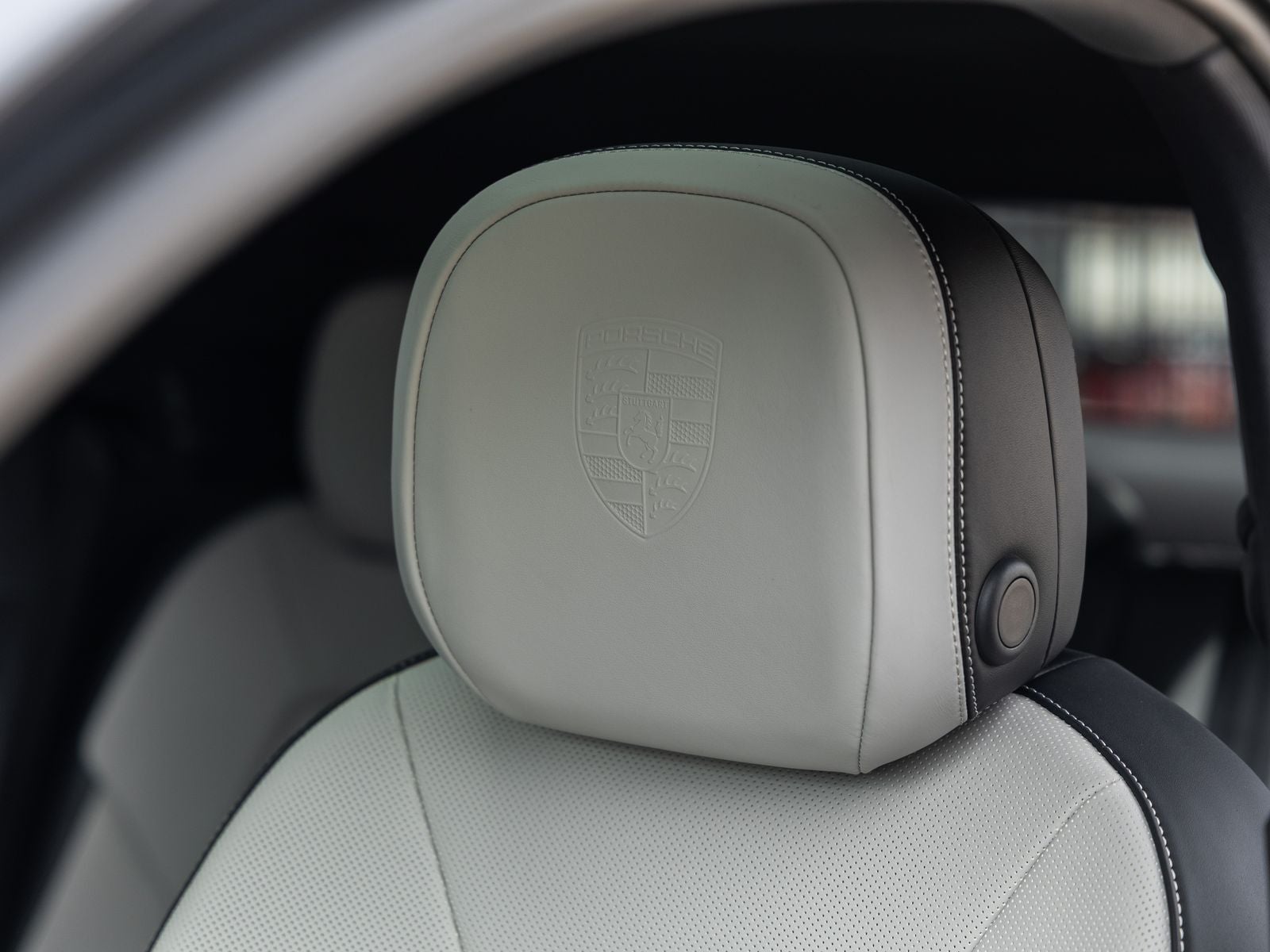 2026 Porsche Cayenne Coupe
