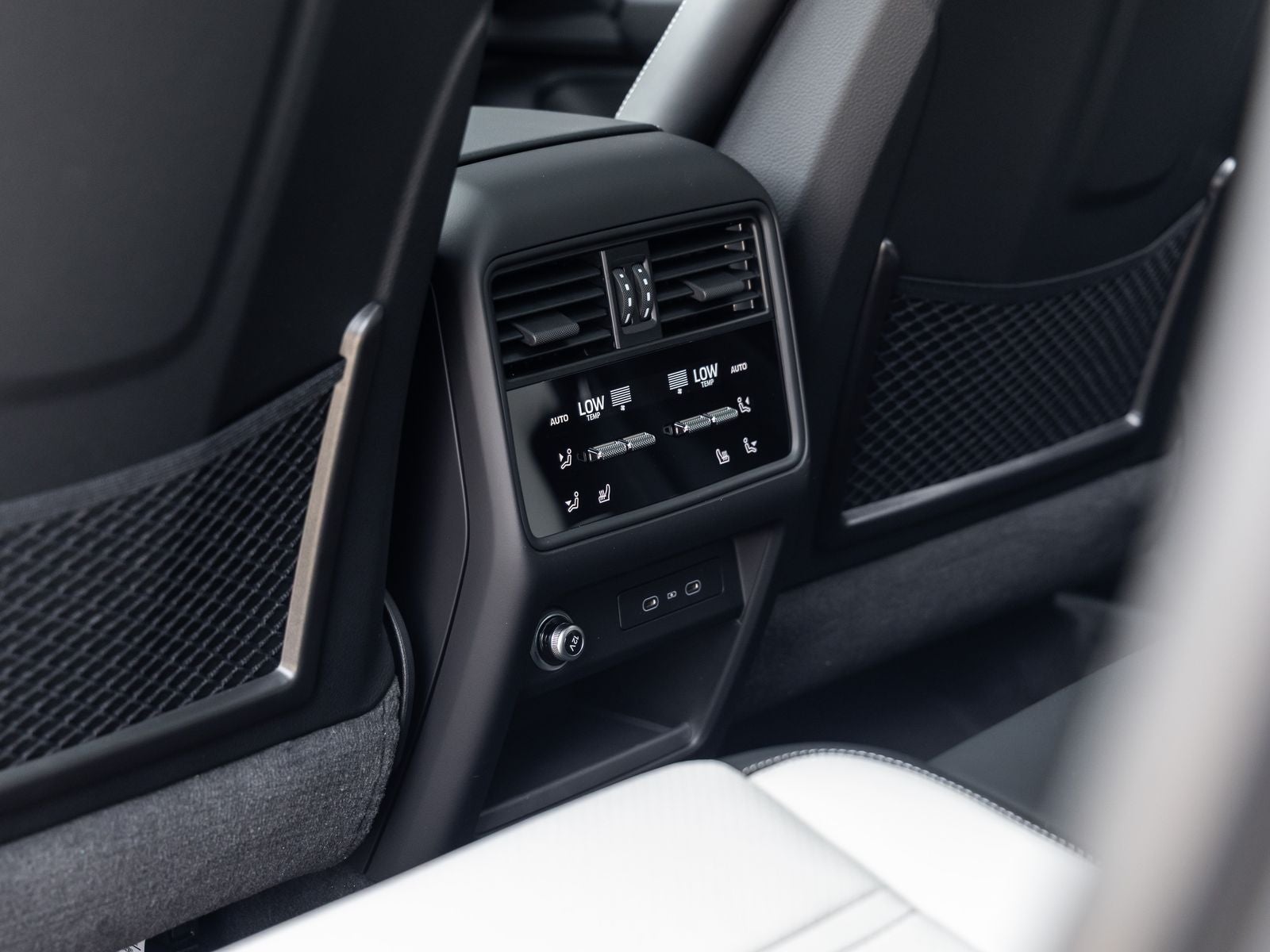 2026 Porsche Cayenne Coupe