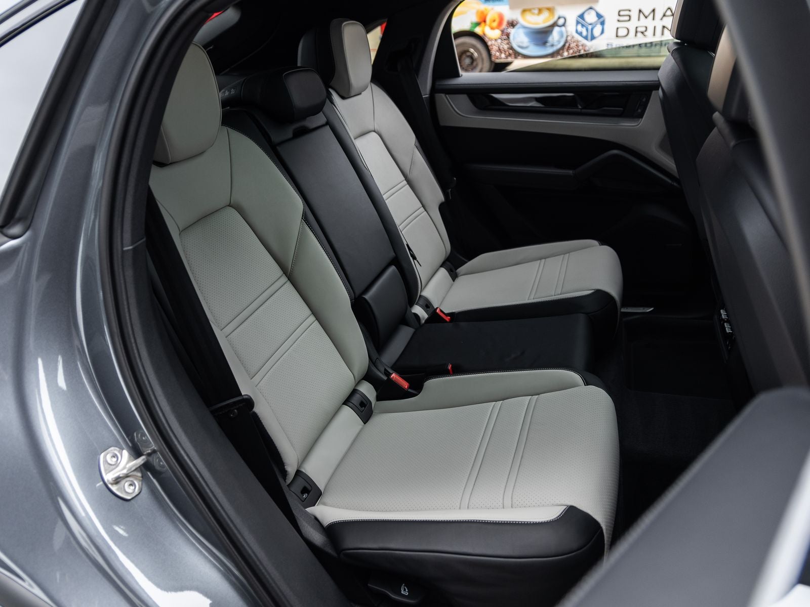 2026 Porsche Cayenne Coupe