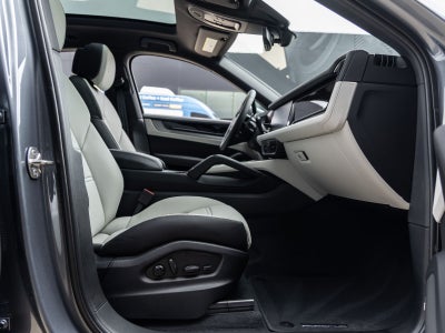 2026 Porsche Cayenne Coupe
