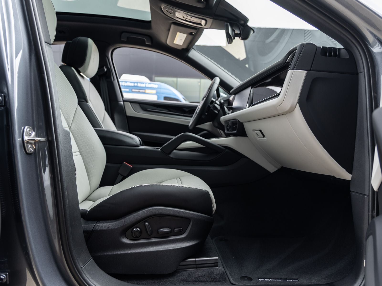 2026 Porsche Cayenne Coupe