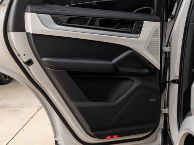 2026 Porsche Cayenne Coupe