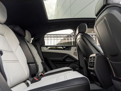 2026 Porsche Cayenne Coupe