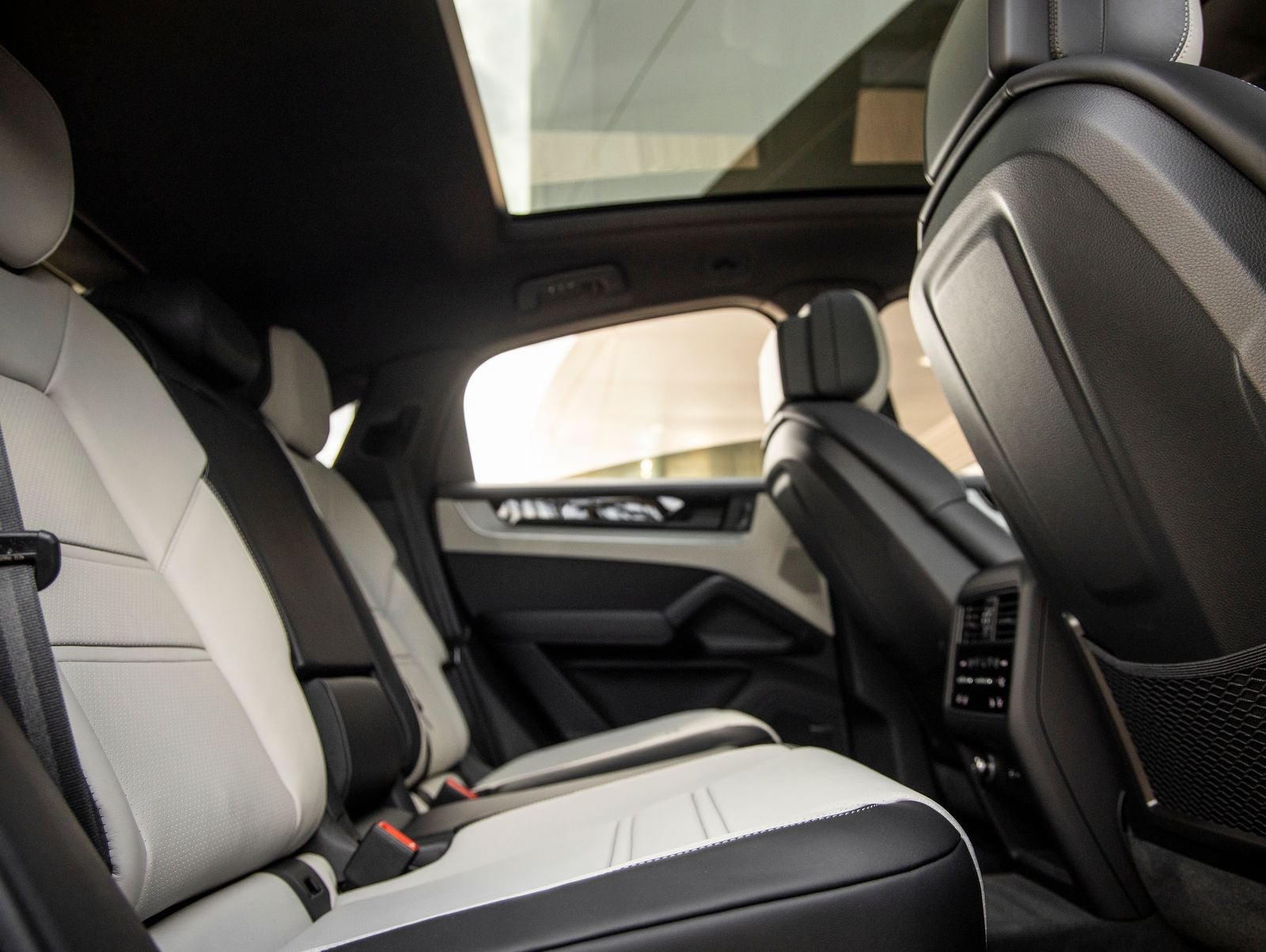 2026 Porsche Cayenne Coupe