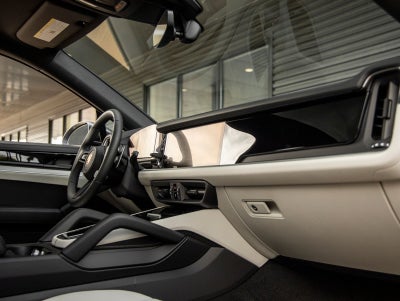 2026 Porsche Cayenne Coupe