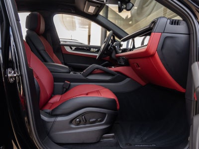 2026 Porsche Cayenne Cayenne Coupe