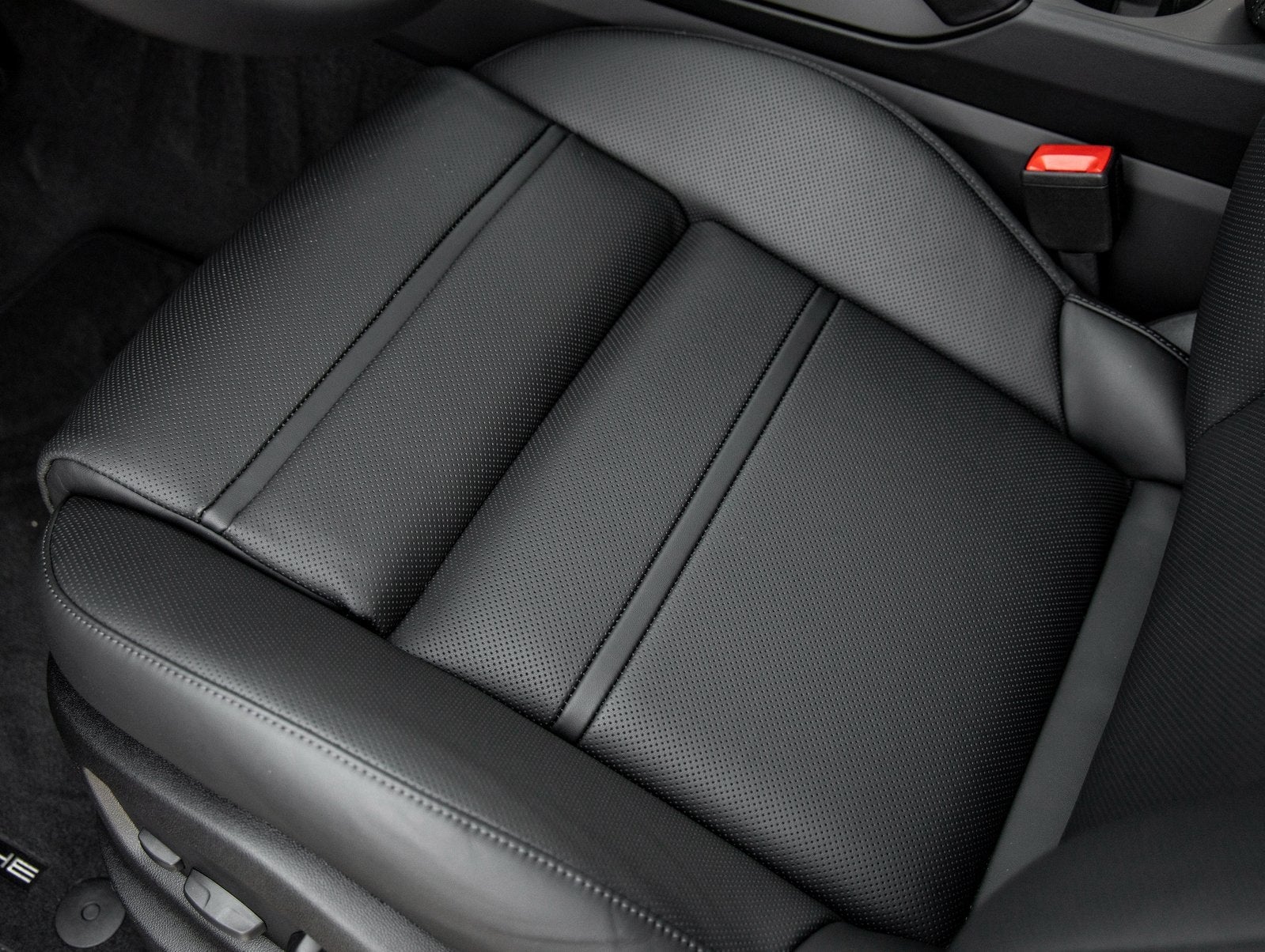 2026 Porsche Cayenne Coupe Cayenne Coupe