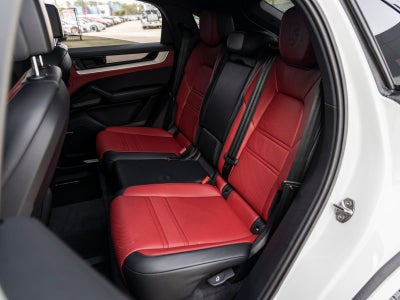 2025 Porsche Cayenne Cayenne Coupe