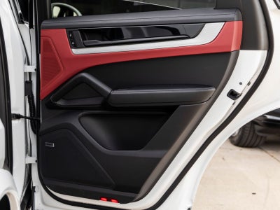 2025 Porsche Cayenne Cayenne Coupe