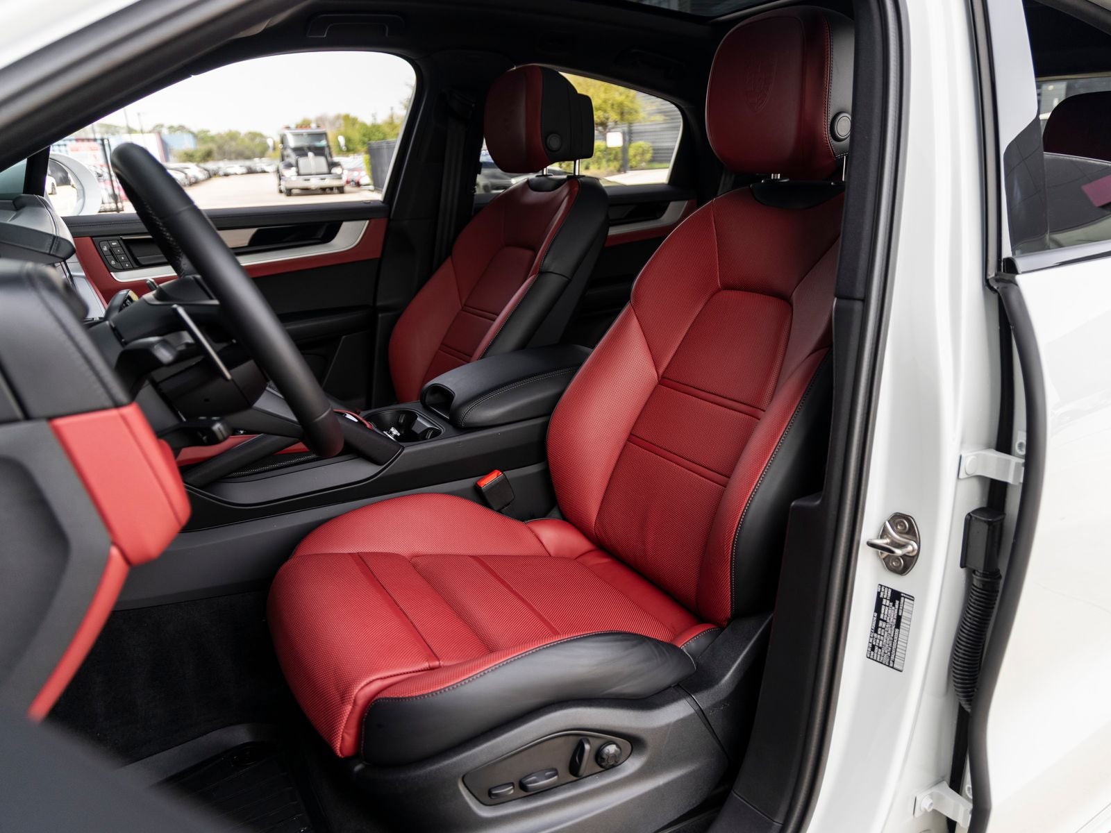 2025 Porsche Cayenne Cayenne Coupe