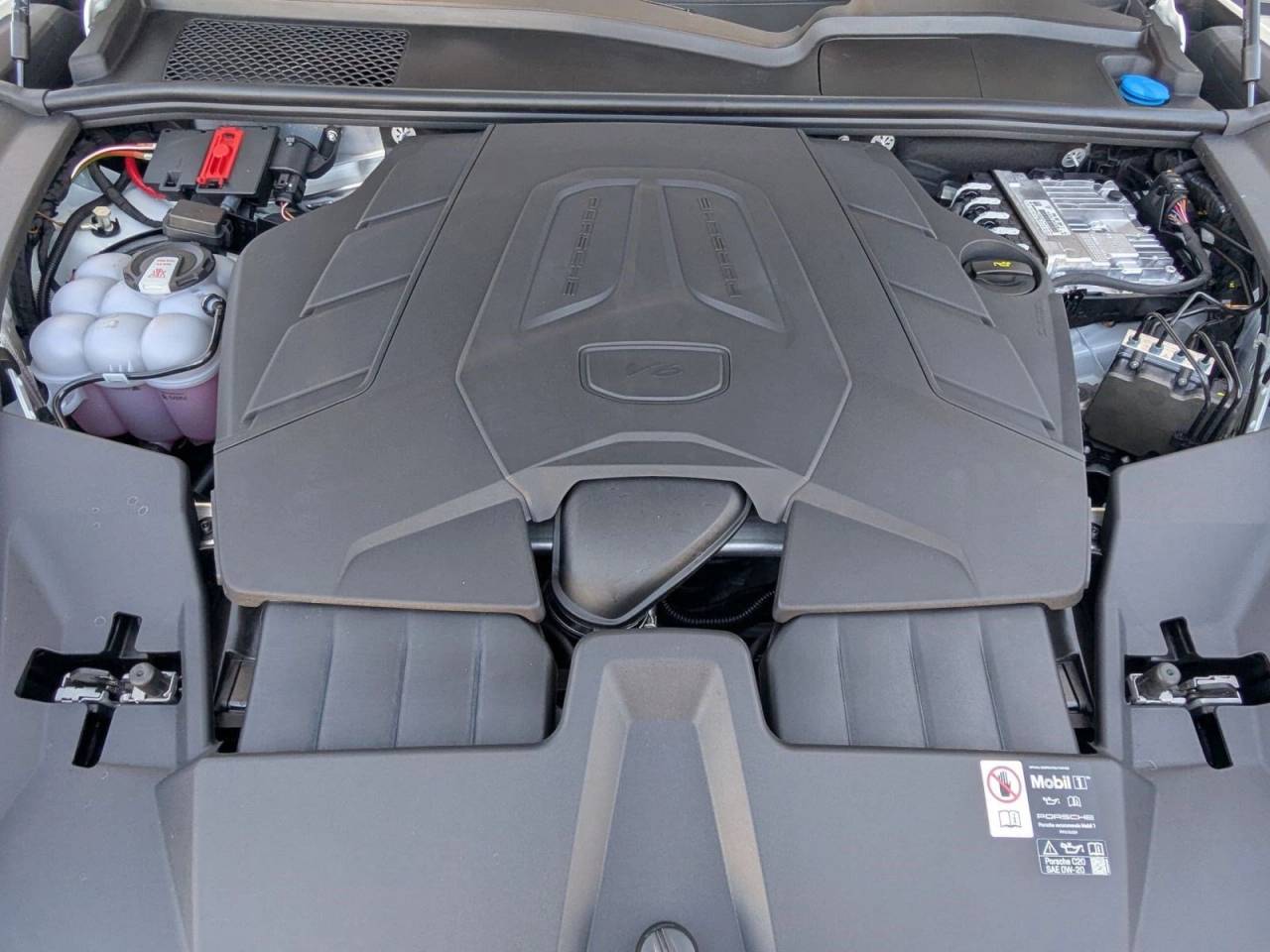 2026 Porsche Cayenne Coupe Cayenne Coupe