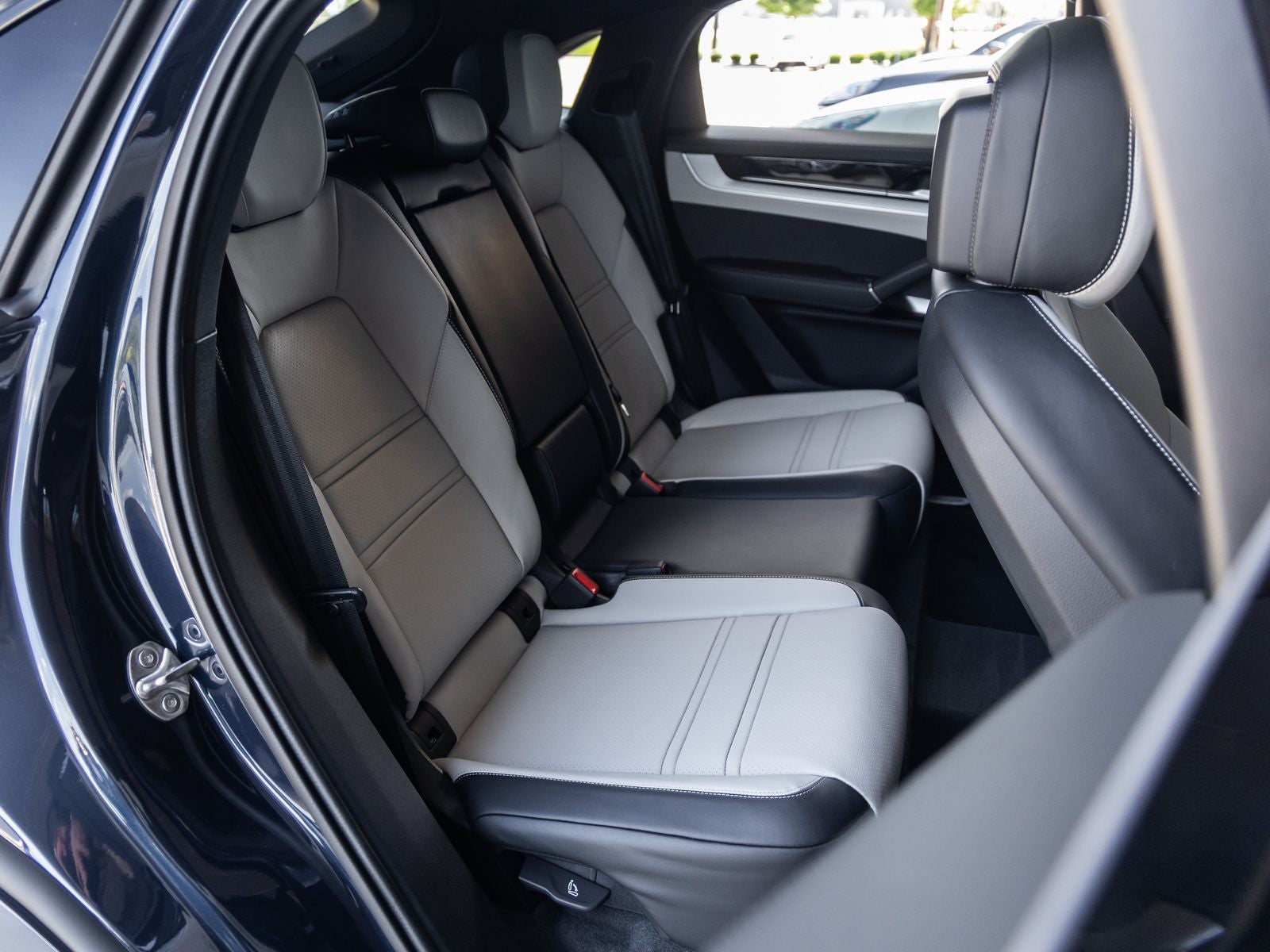 2026 Porsche Cayenne Coupe
