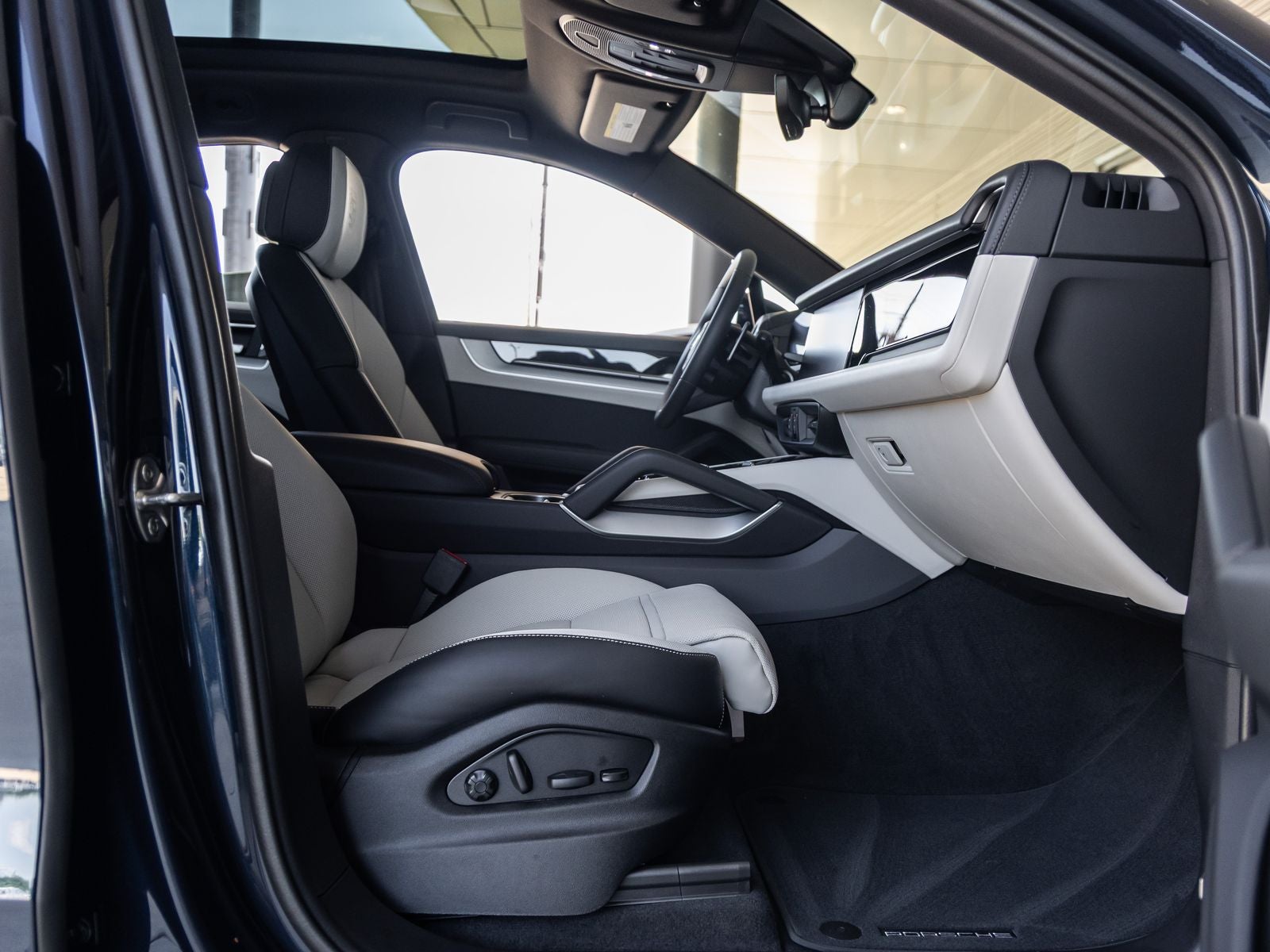 2026 Porsche Cayenne Coupe