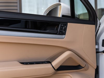 2026 Porsche Cayenne Cayenne Coupe