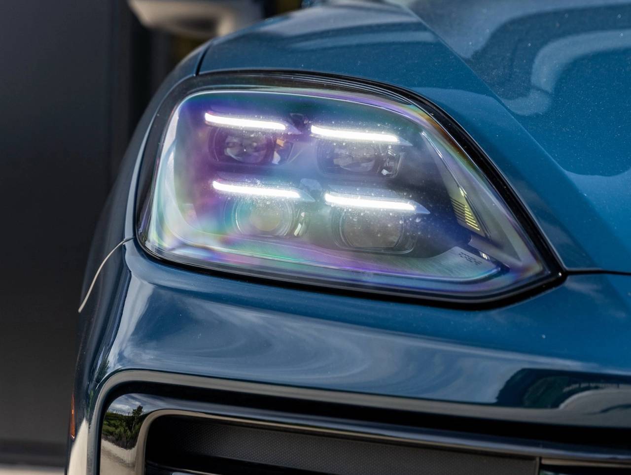 2025 Porsche Cayenne Coupe