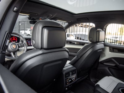 2026 Porsche Cayenne Cayenne Coupe
