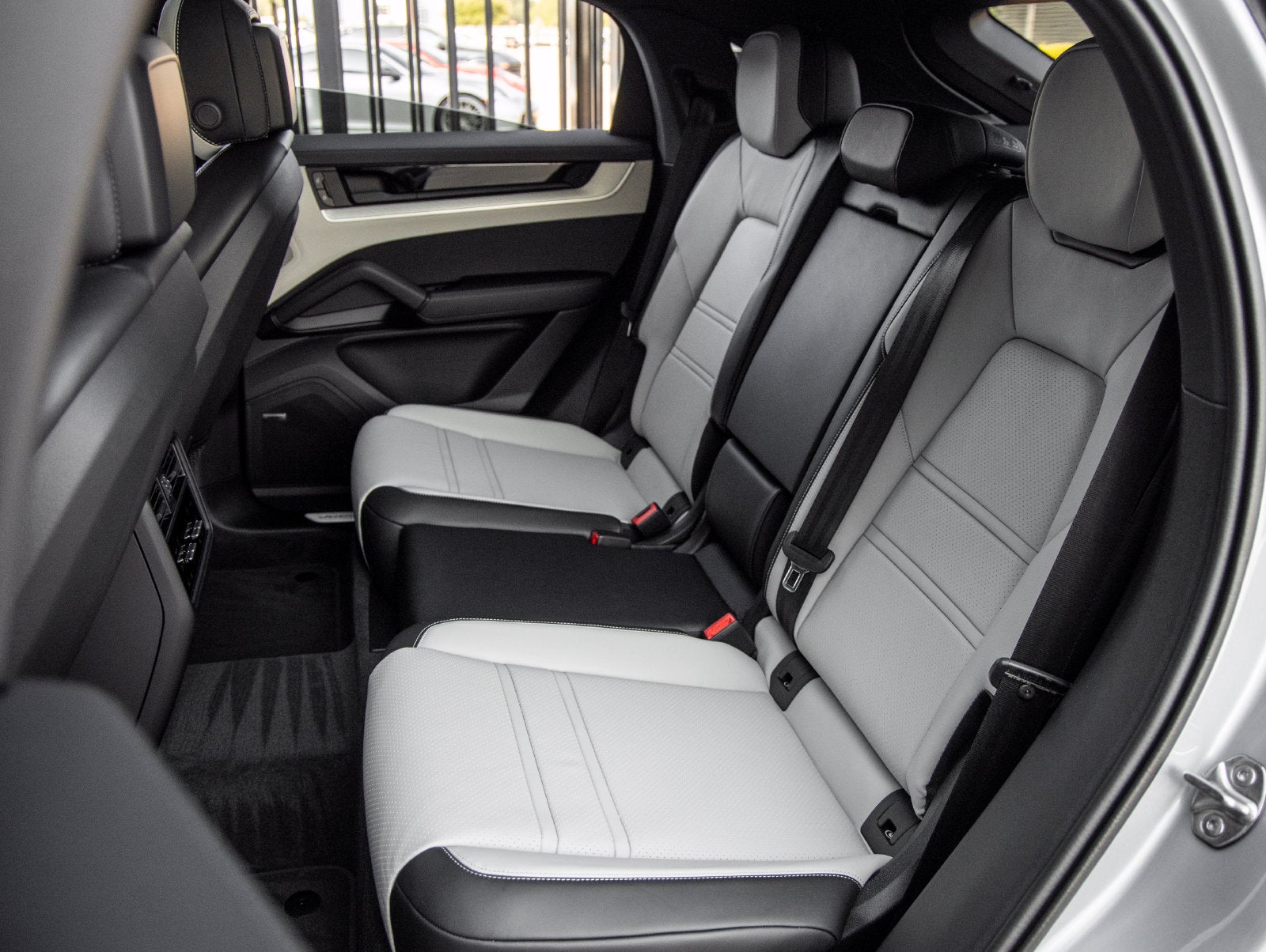 2026 Porsche Cayenne Cayenne Coupe