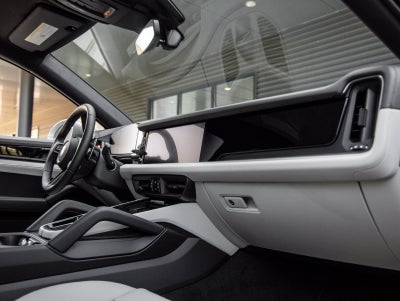 2026 Porsche Cayenne Cayenne Coupe