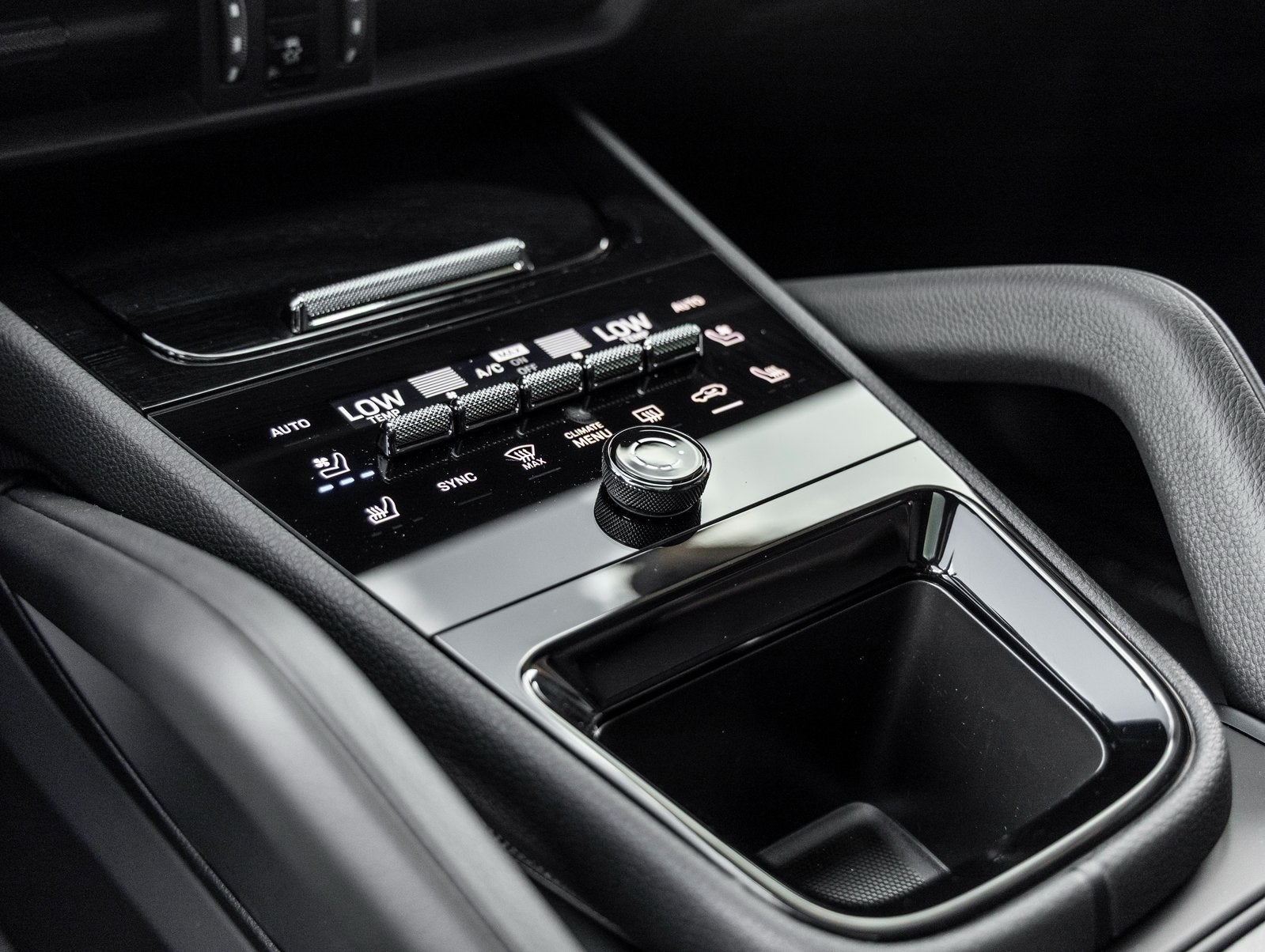 2025 Porsche Cayenne Coupe Coupe AWD