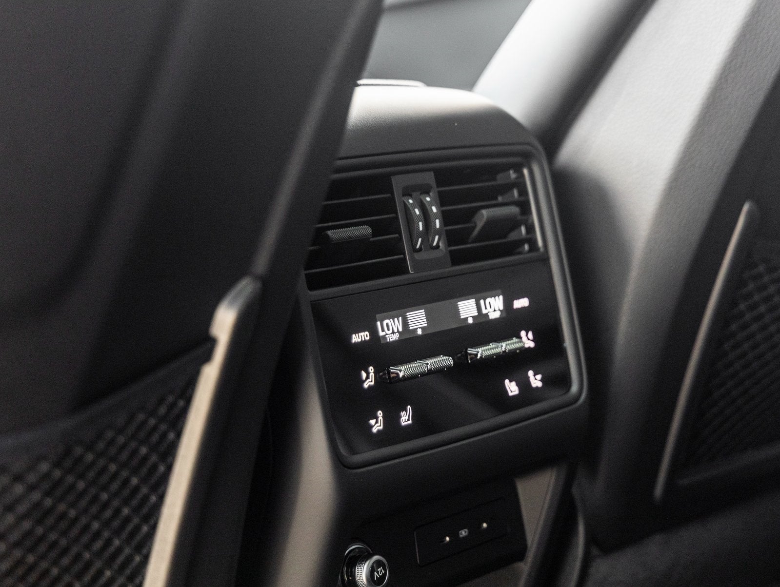 2025 Porsche Cayenne Coupe Coupe AWD