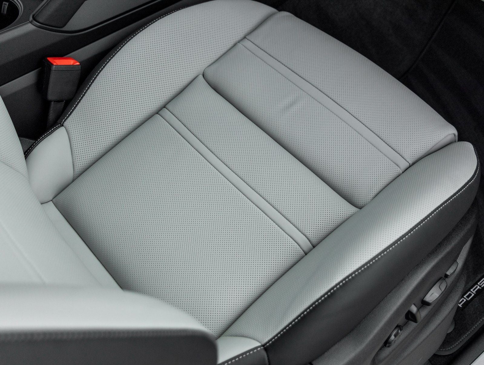 2026 Porsche Cayenne Coupe Cayenne Coupe