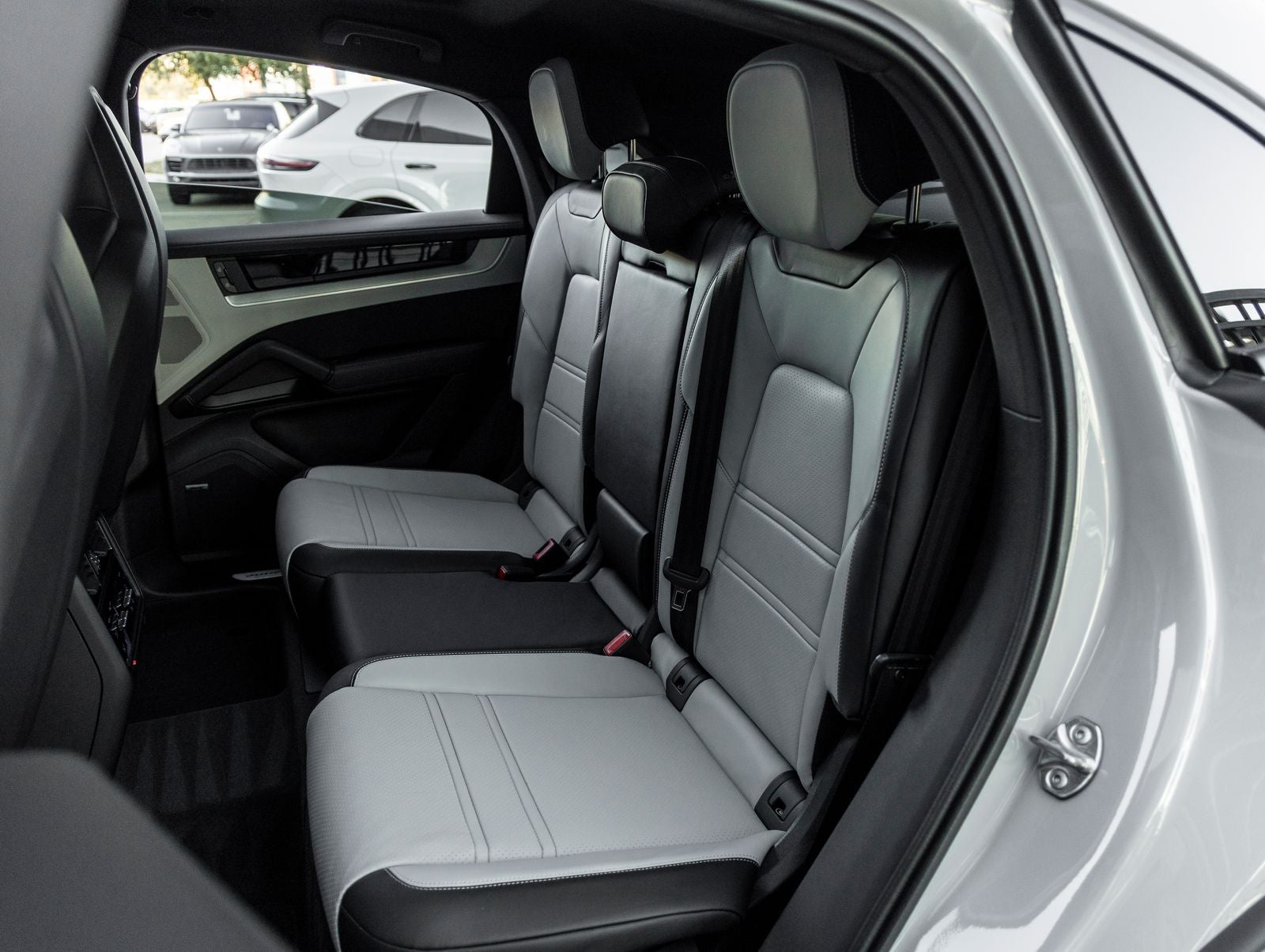 2026 Porsche Cayenne Coupe