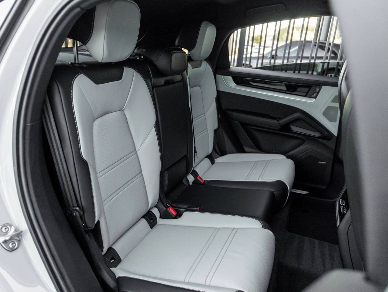 2026 Porsche Cayenne Coupe