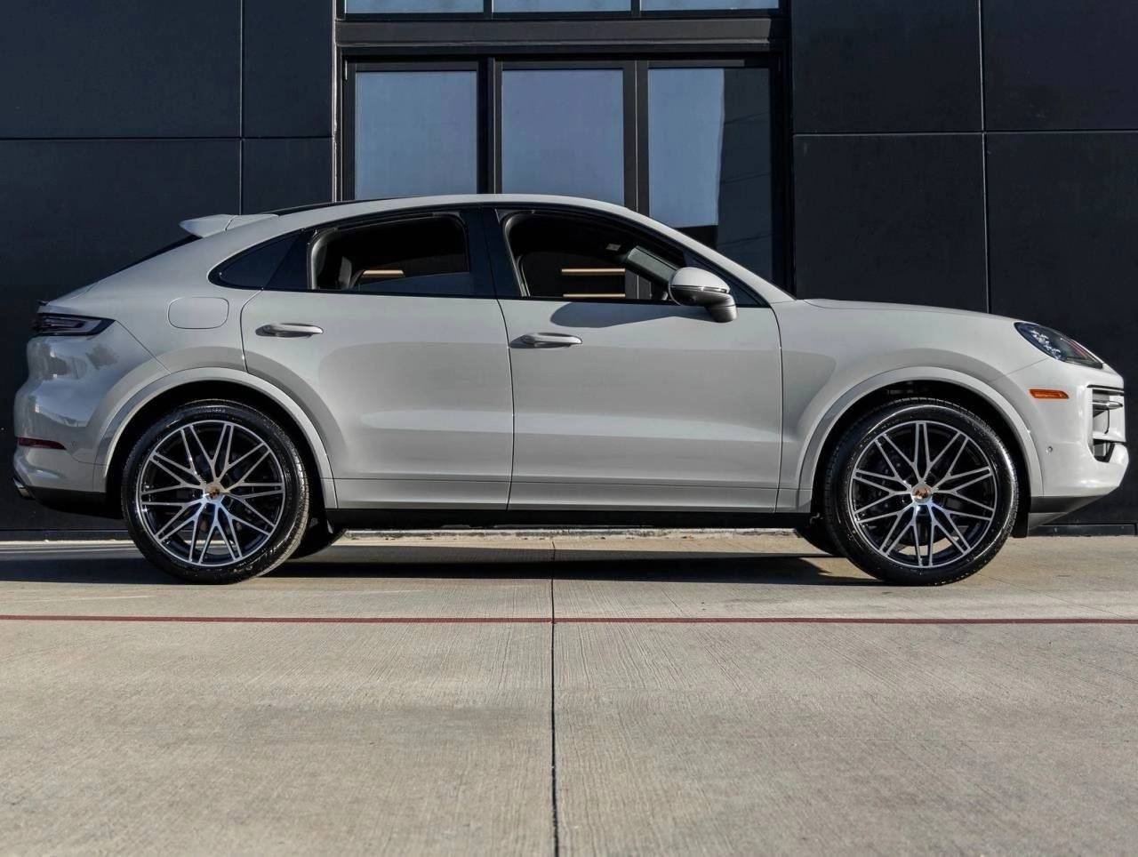 2026 Porsche Cayenne Coupe