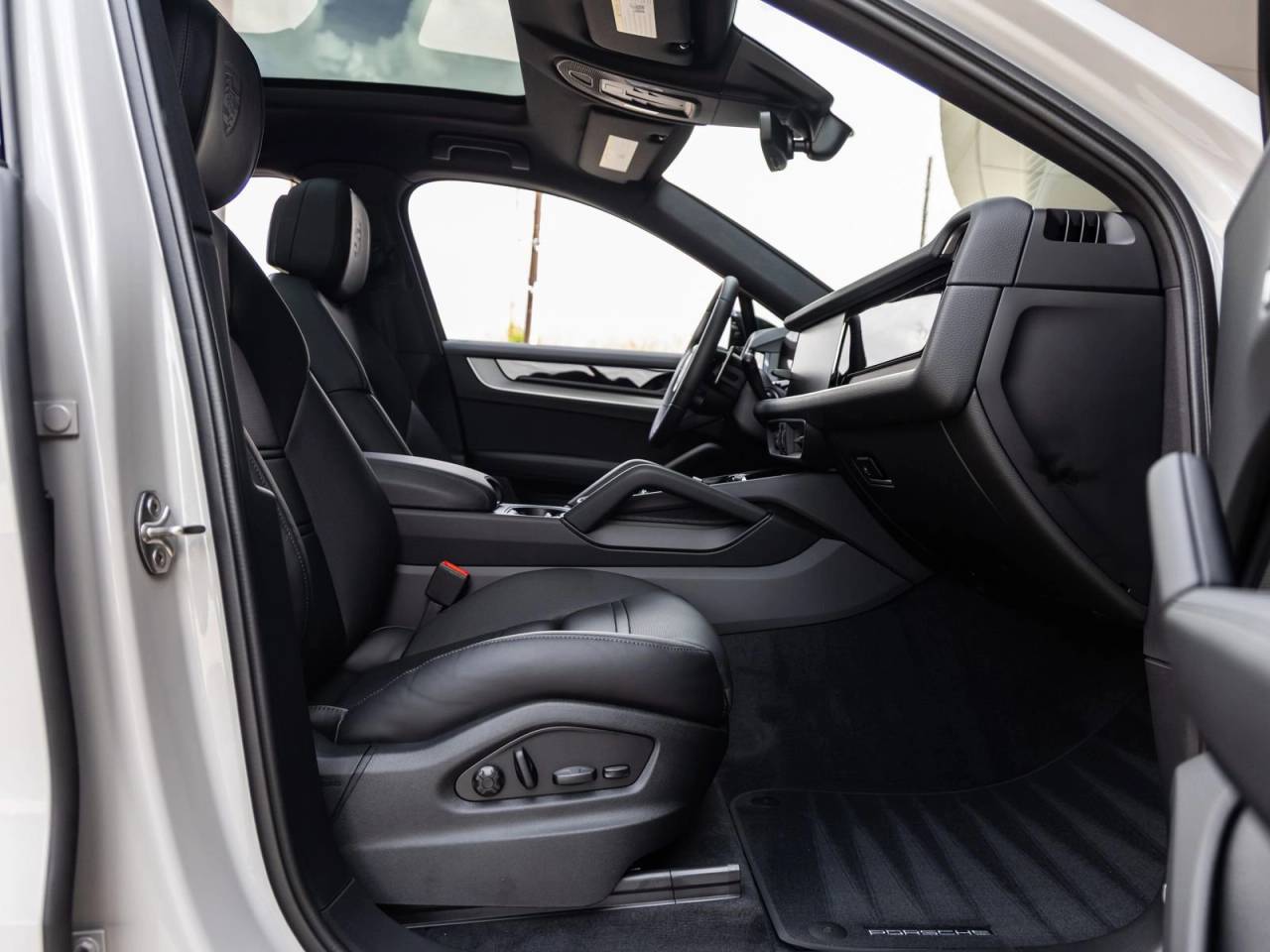 2026 Porsche Cayenne Cayenne Coupe