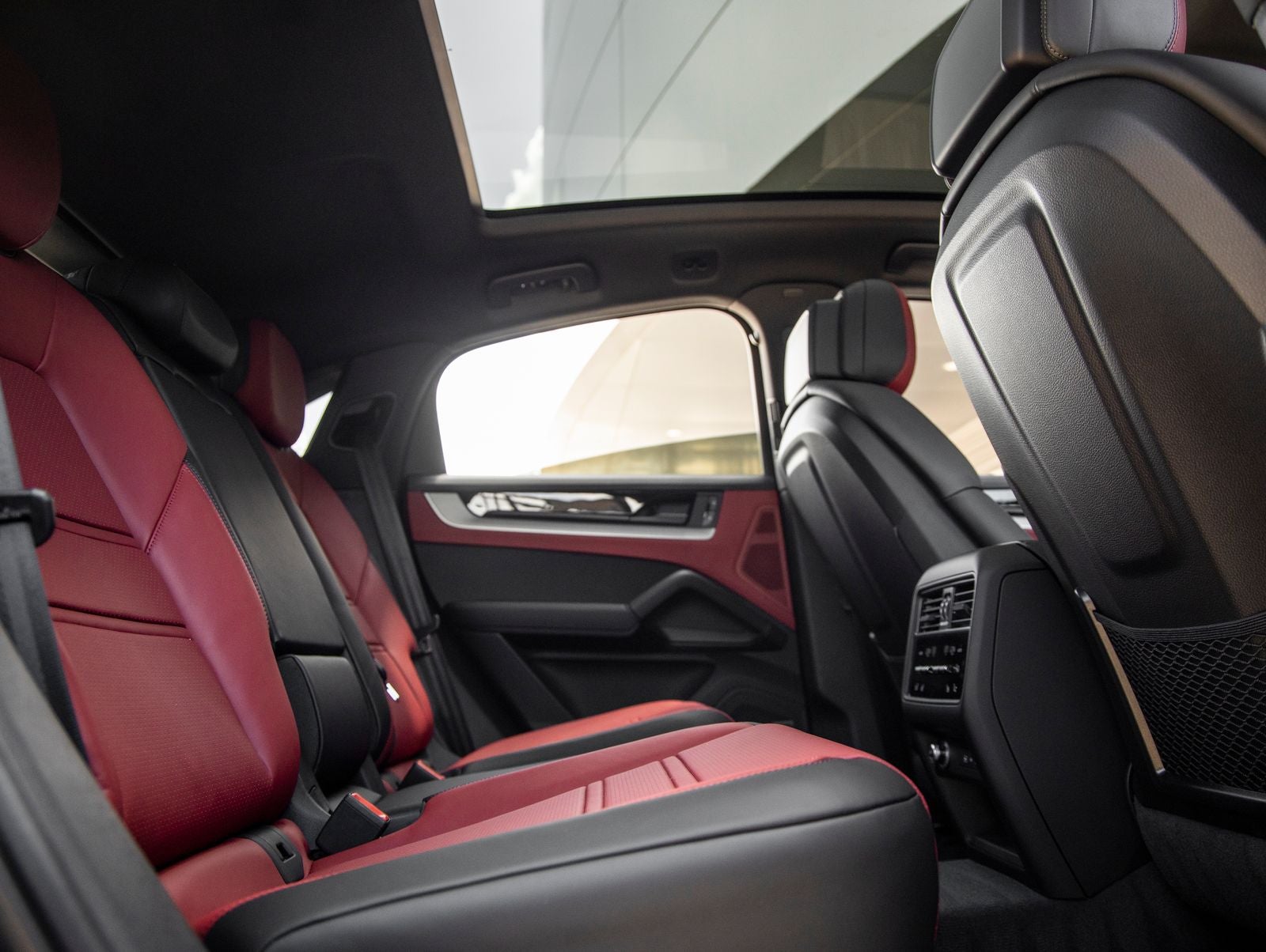 2026 Porsche Cayenne Coupe