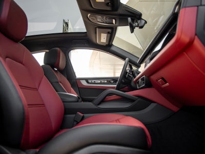 2026 Porsche Cayenne Coupe