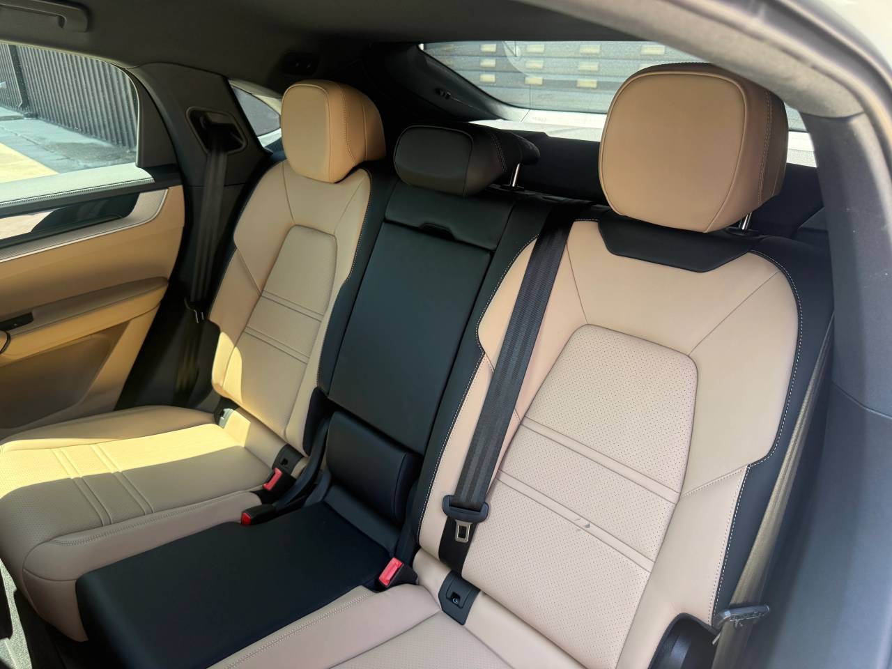 2026 Porsche Cayenne Cayenne Coupe