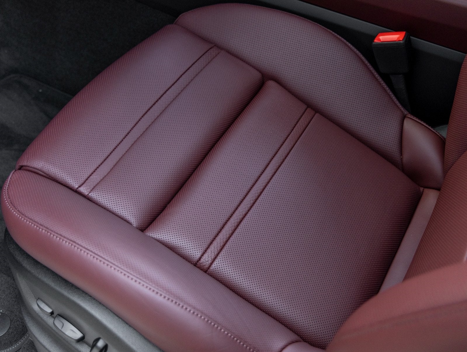 2026 Porsche Cayenne Coupe Cayenne Coupe