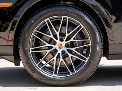 2026 Porsche Cayenne Coupe