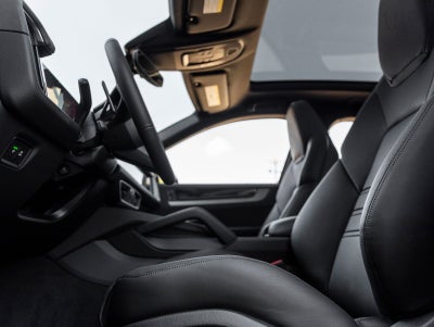 2026 Porsche Cayenne Coupe