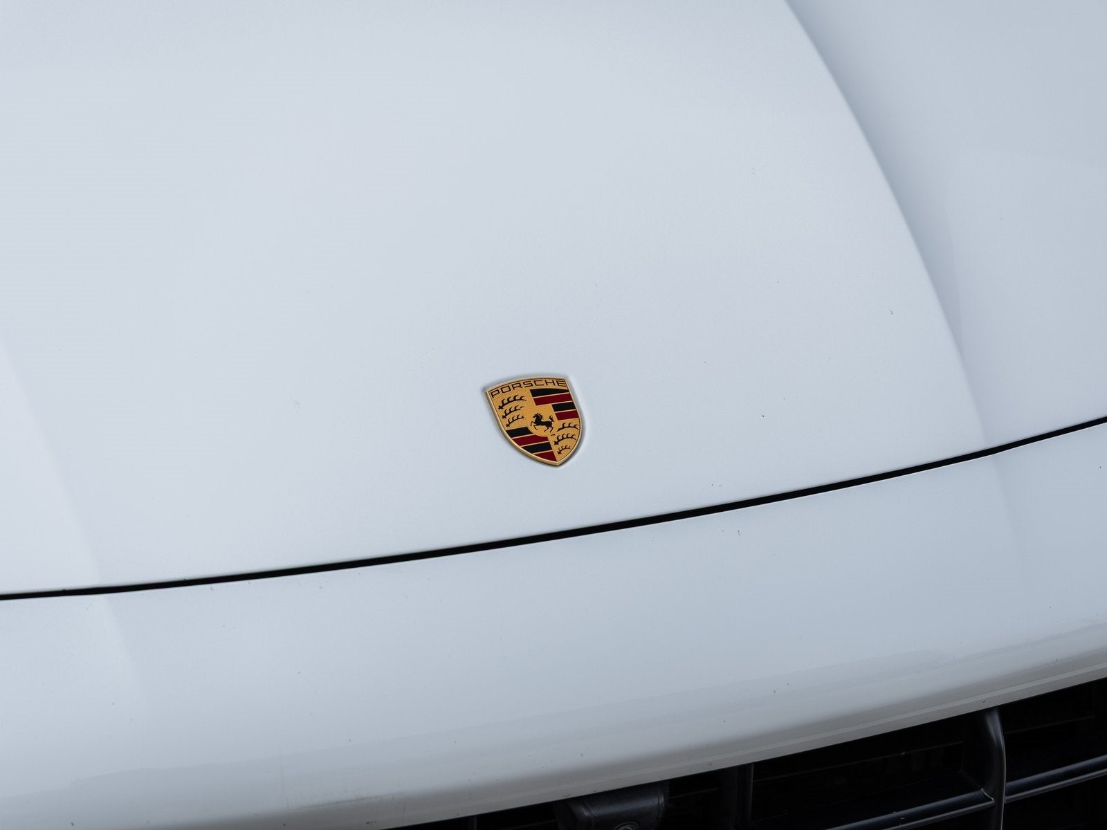 2022 Porsche Cayenne Coupe Cayenne Coupe Platinum Edition