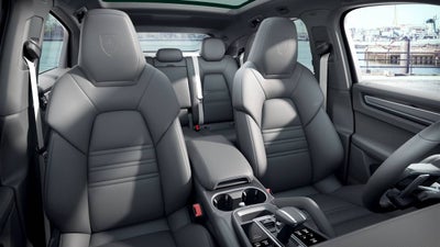 2022 Porsche Cayenne Coupe Cayenne Coupe Platinum Edition