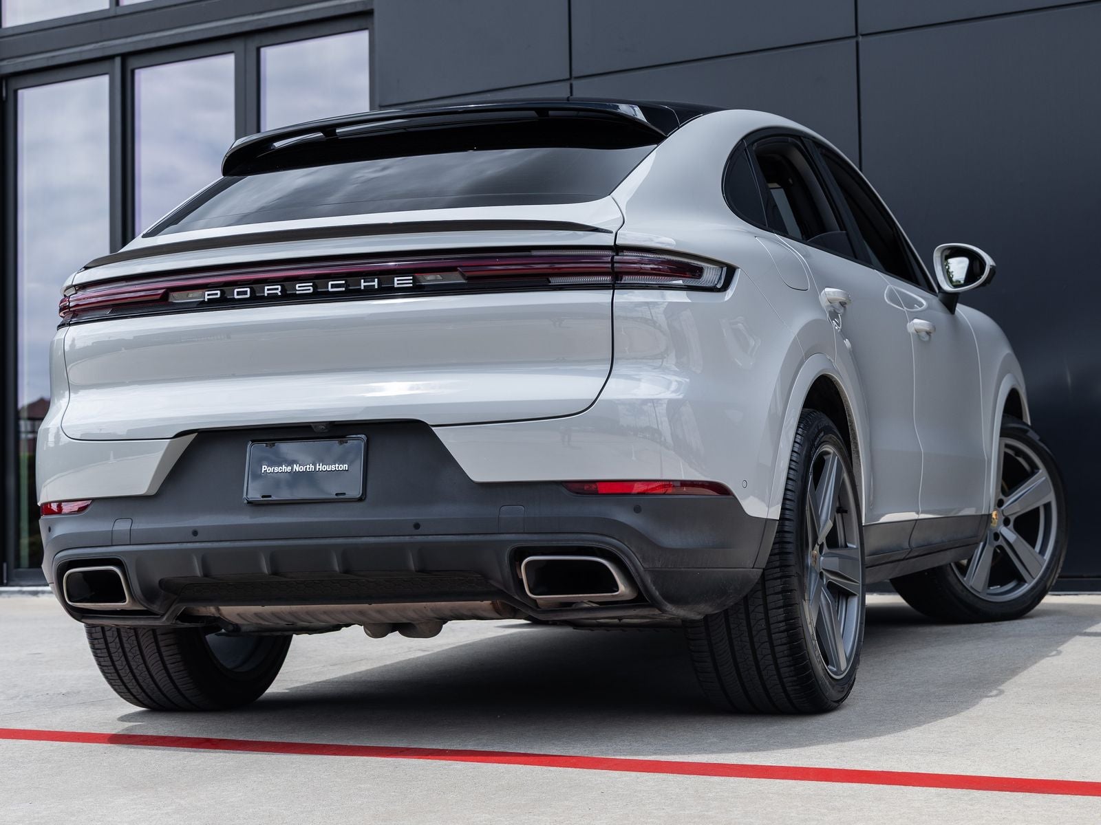 2024 Porsche Cayenne Coupe