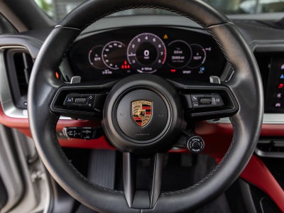 2024 Porsche Cayenne Coupe