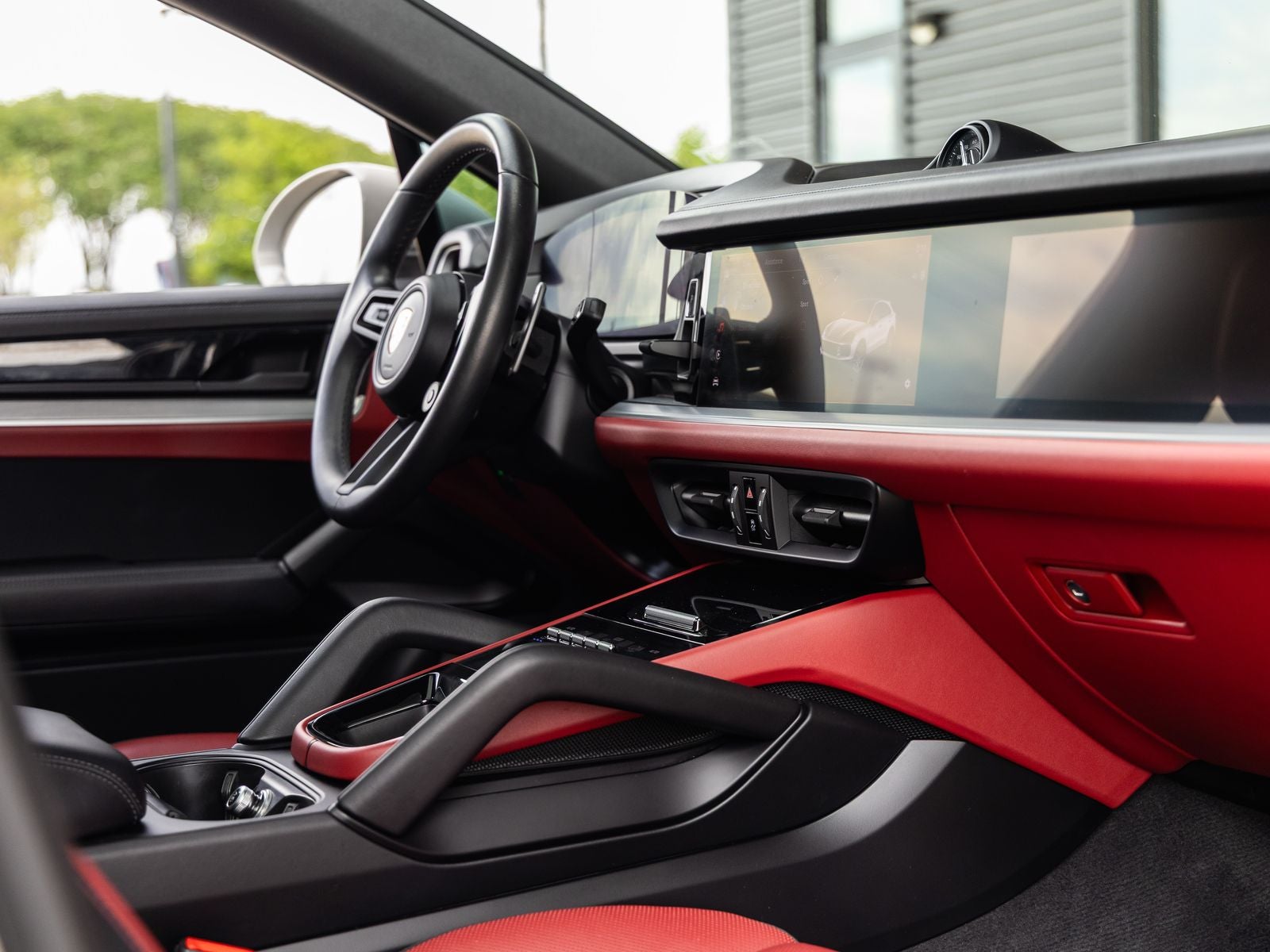2024 Porsche Cayenne Coupe