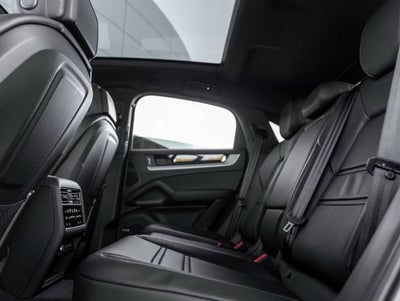 2026 Porsche Cayenne Coupe