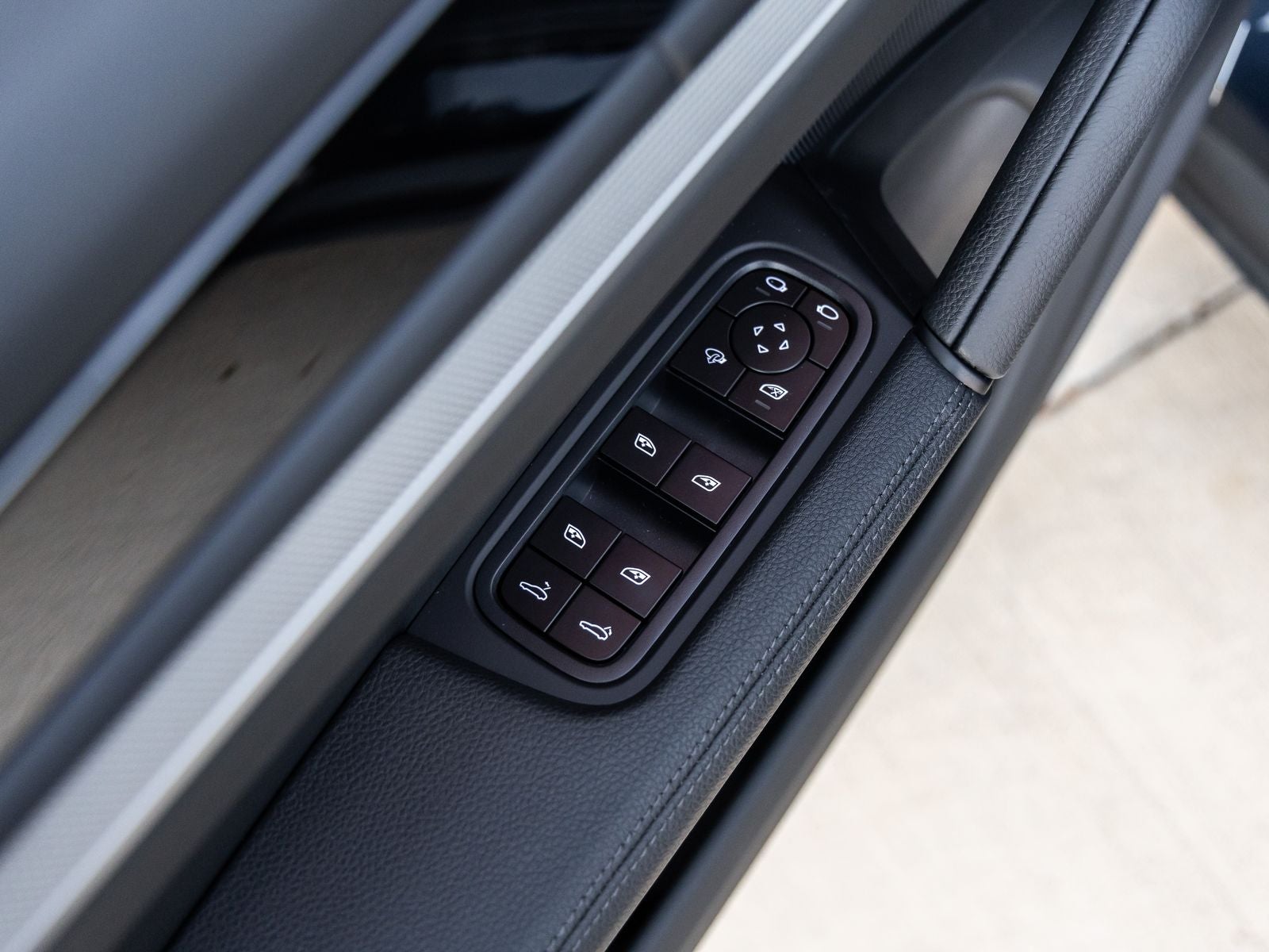 2026 Porsche Cayenne Coupe