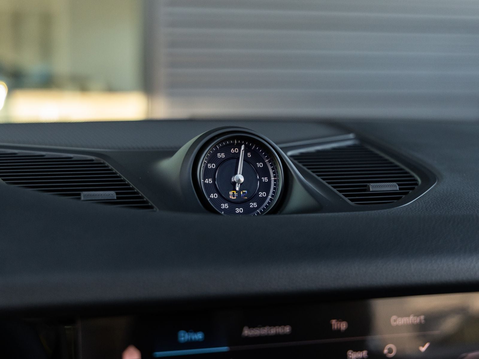 2026 Porsche Cayenne Coupe