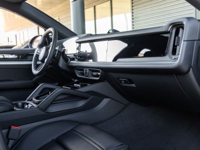 2026 Porsche Cayenne Coupe