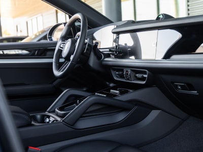 2026 Porsche Cayenne Coupe