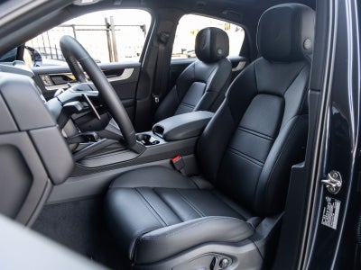 2026 Porsche Cayenne Coupe