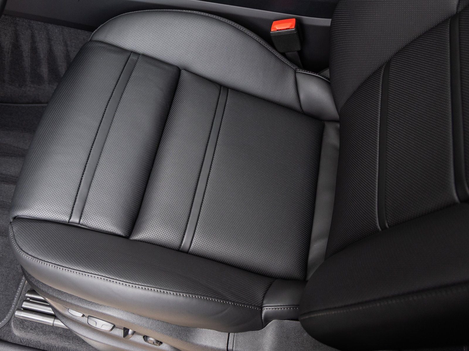 2026 Porsche Cayenne Coupe Cayenne Coupe