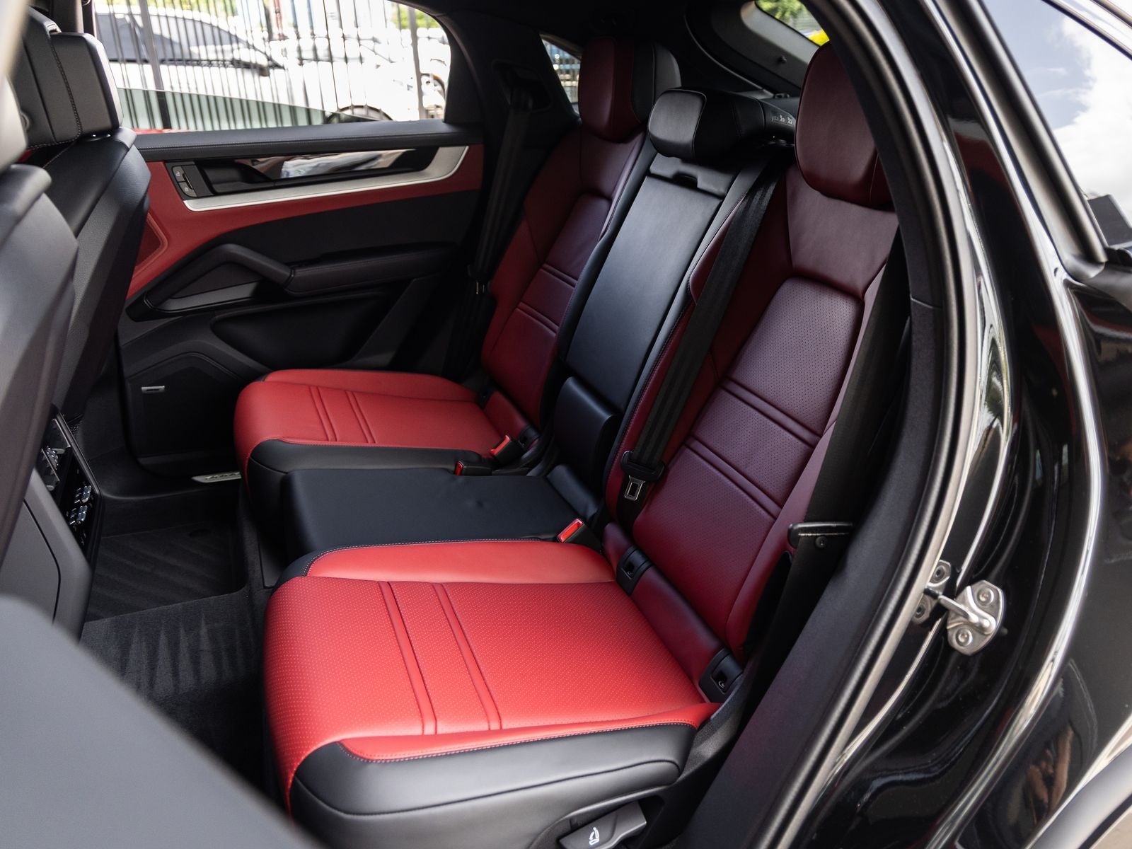 2026 Porsche Cayenne Cayenne Coupe